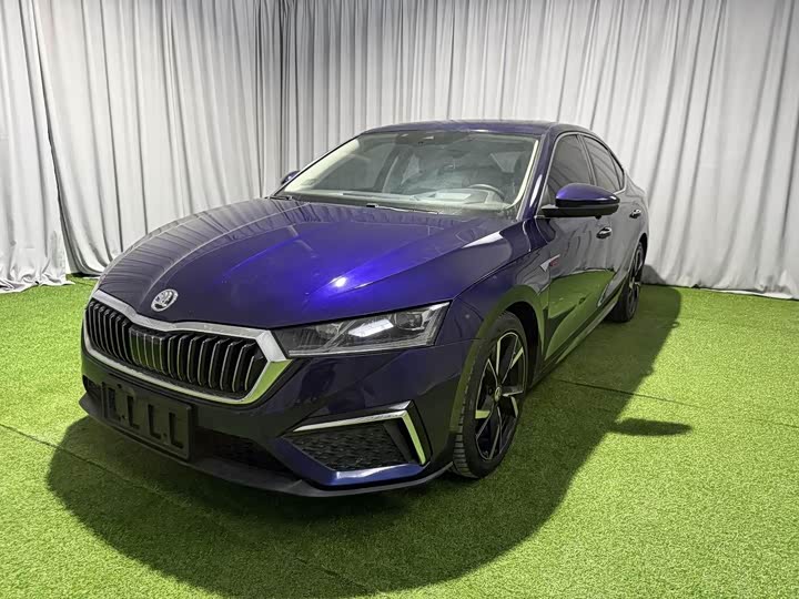 Skoda Octavia Pro, 2022 — купить в Перми под ключ