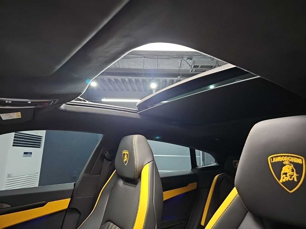 Lamborghini Urus, 2026 — фото 12 из 12