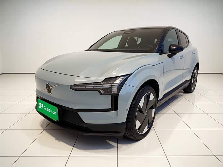 Volvo EX30, 2024 — купить в Брянске под ключ