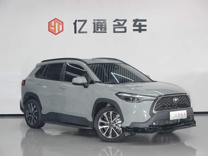 Toyota Corolla Cross, 2021 — фото 3 из 9