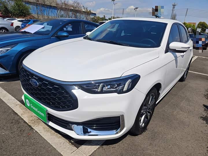 Ford Escort, 2022 — купить в Калуге под ключ