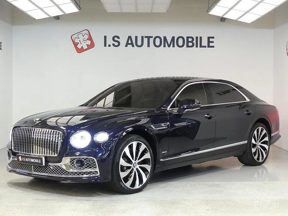 Bentley Flying Spur, 2023 — купить в Самаре под ключ