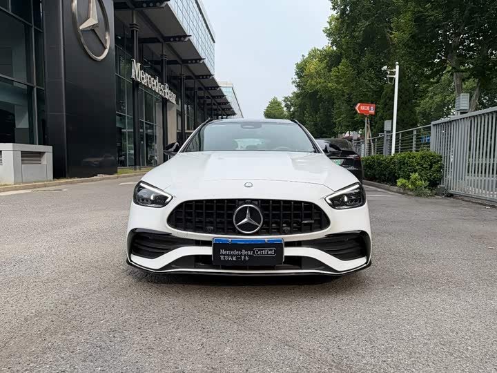 Mercedes-Benz C-Class AMG, 2025 — фото 5 из 9