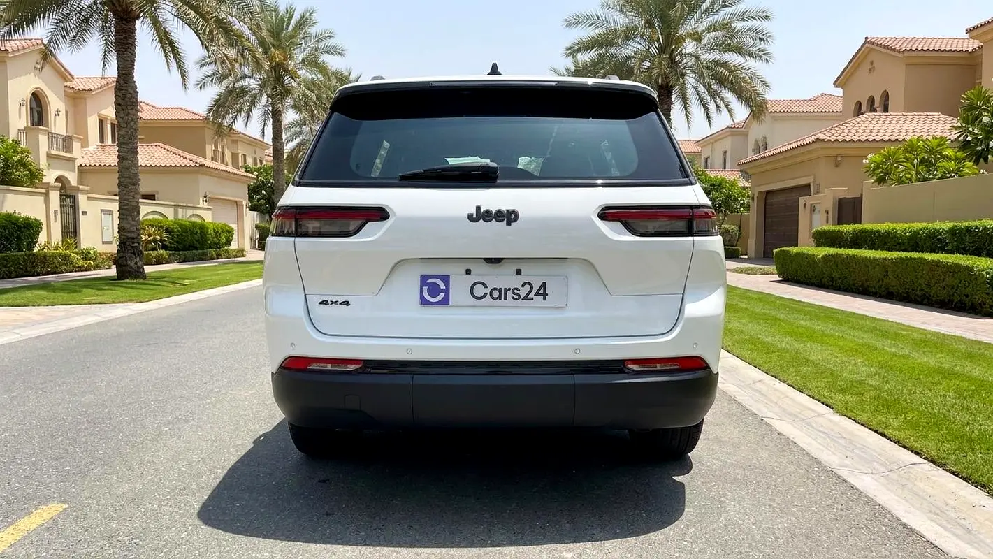 Jeep Grand Cherokee, 2024 — фото 4 из 10