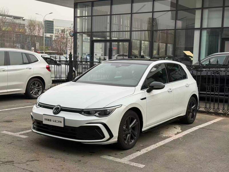 Volkswagen Golf, 2024 — купить в Туле под ключ