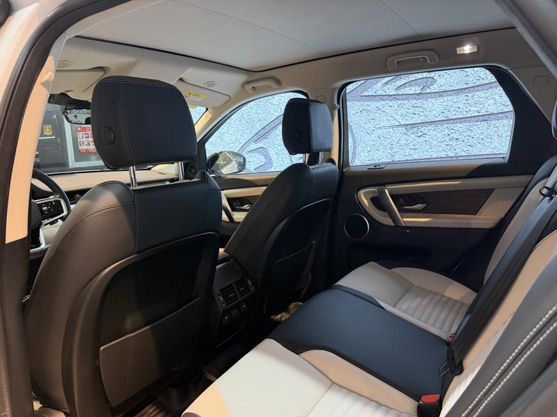 Land Rover Discovery Sport Hybrid, 2022 — фото 11 из 12