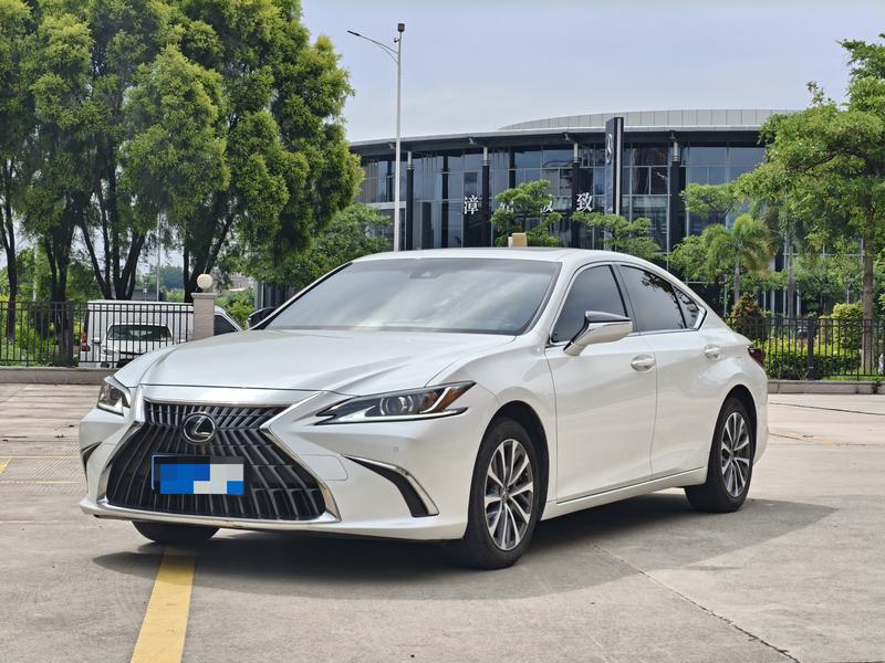Lexus ES, 2023 — купить в Чебоксарах под ключ