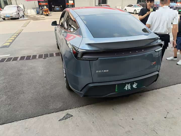 Tesla Model Y, 2025 — фото 2 из 7