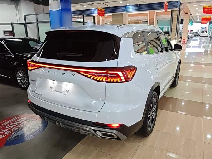 Chery Tiggo 8 Pro, 2023 — фото 7 из 9
