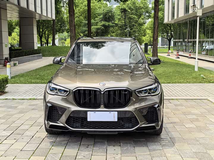 BMW X5 M, 2023 — фото 2 из 9