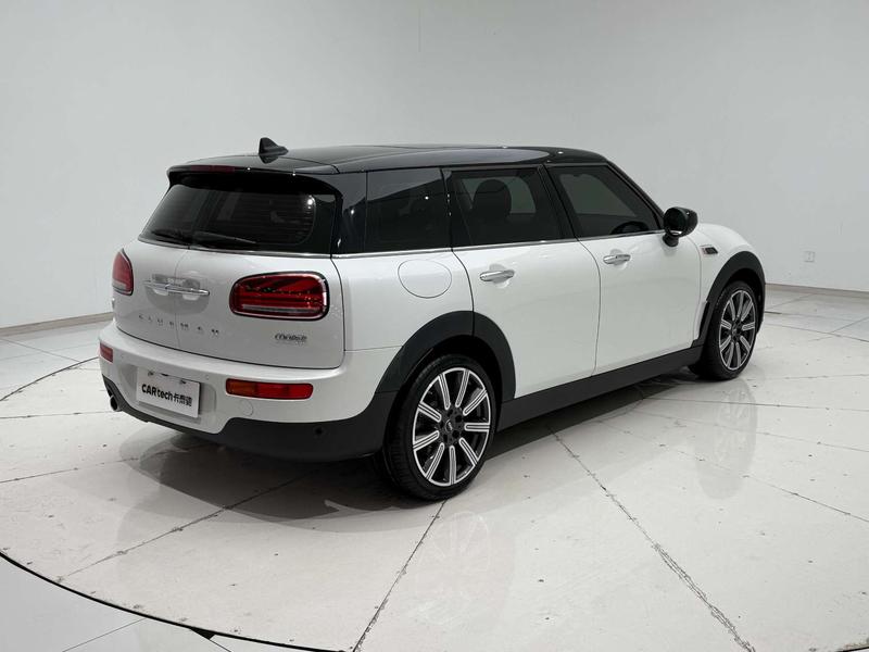 Mini Clubman, 2023 — фото 7 из 12