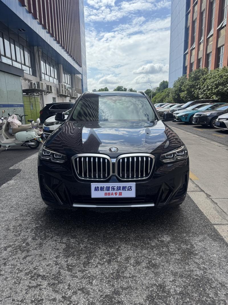 BMW X3, 2024 — фото 2 из 10