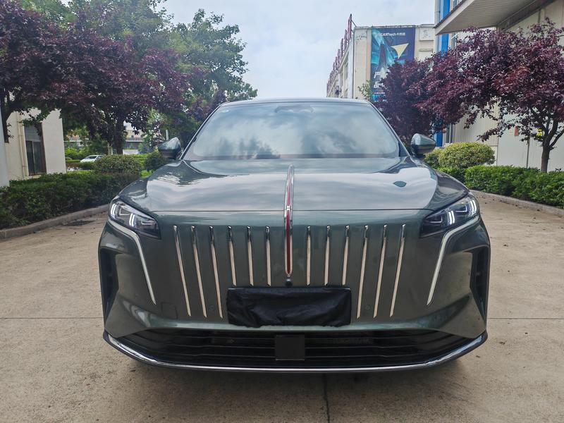 Hongqi HS6 Hybrid, 2025 — фото 2 из 12