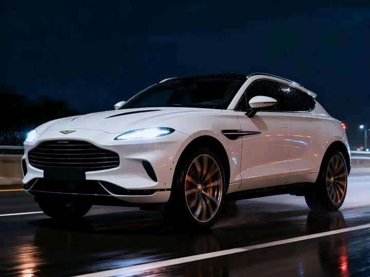 Aston Martin DBX, 2022 — купить в Смоленске под ключ