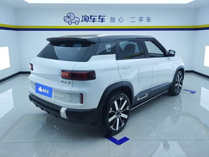 Geely Icon, 2022 — фото 3 из 9