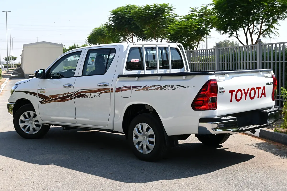 Toyota Hilux, 2026 — фото 3 из 10