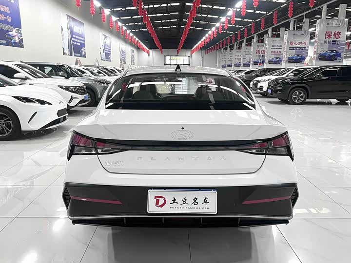 Hyundai Elantra N line, 2025 — фото 5 из 9