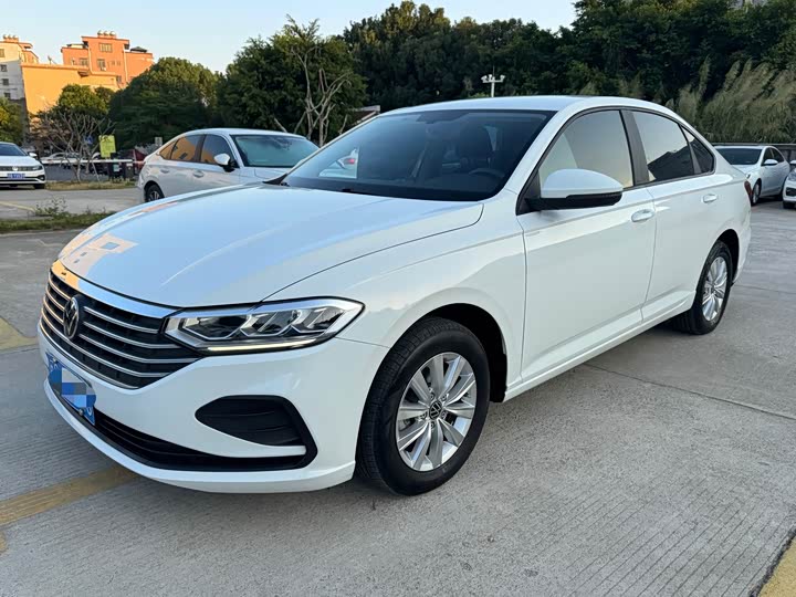 Volkswagen Lavida, 2022 — купить в Оренбурге под ключ