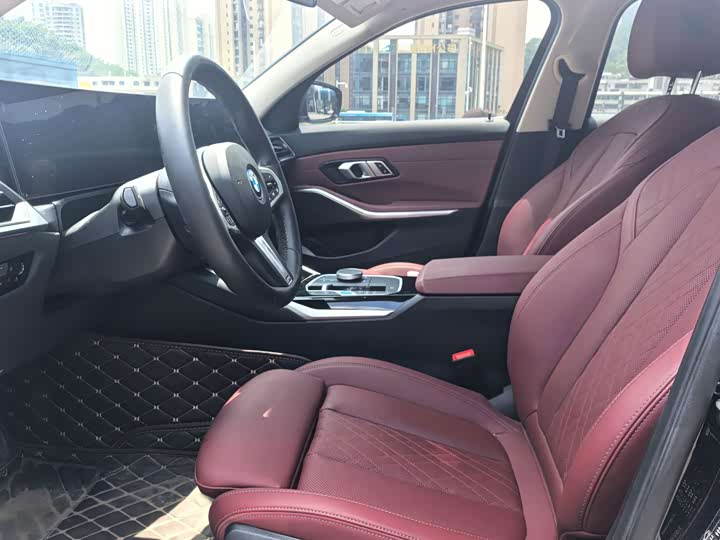 BMW i3, 2023 — фото 8 из 9