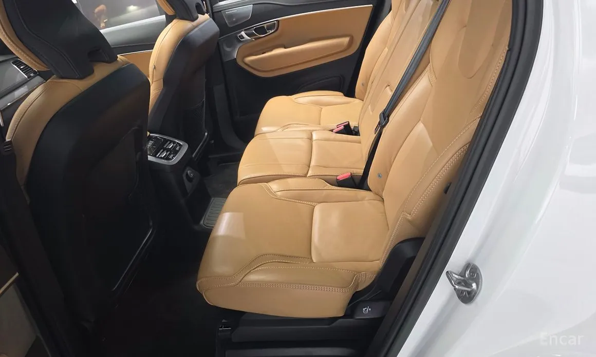 Volvo XC90, 2023 — фото 12 из 12