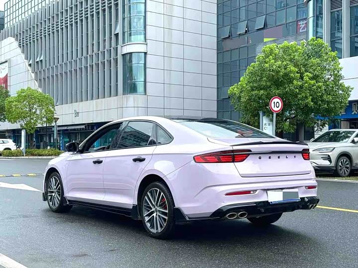 Geely Preface, 2023 — фото 9 из 9