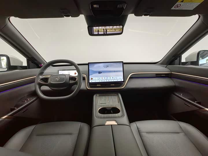 Dongfeng Yipai eπ 008, 2024 — фото 5 из 9