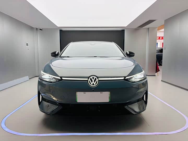 Volkswagen ID.7 Vizzion, 2024 — фото 2 из 9