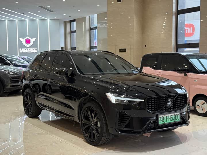 Volvo XC60 Hybrid, 2024 — фото 3 из 5