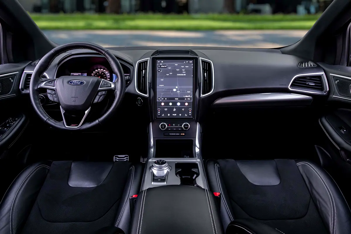 Ford Edge, 2023 — фото 8 из 10