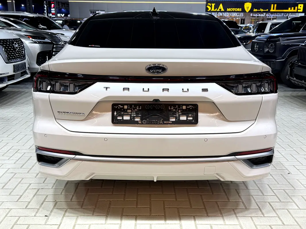 Ford Taurus, 2025 — фото 9 из 10