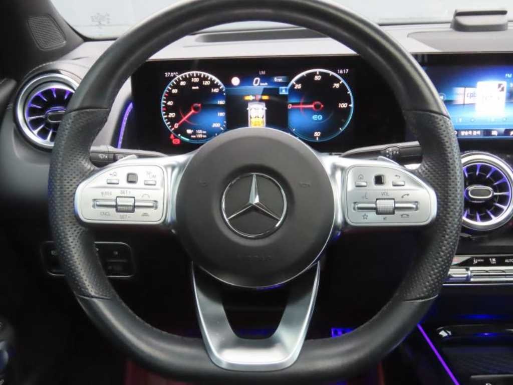 Mercedes-Benz EQB, 2023 — фото 9 из 12