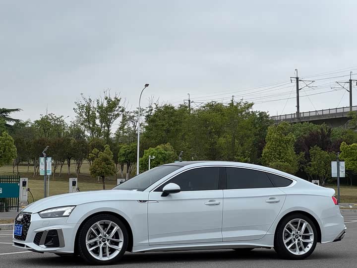 Audi A5, 2023 — купить в Иванове под ключ