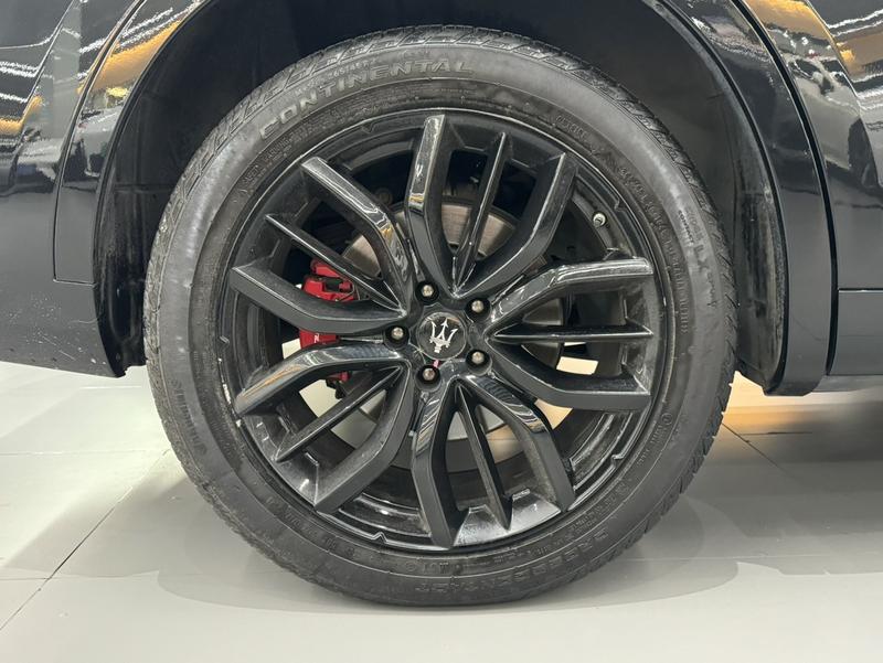 Maserati Levante, 2021 — фото 7 из 12