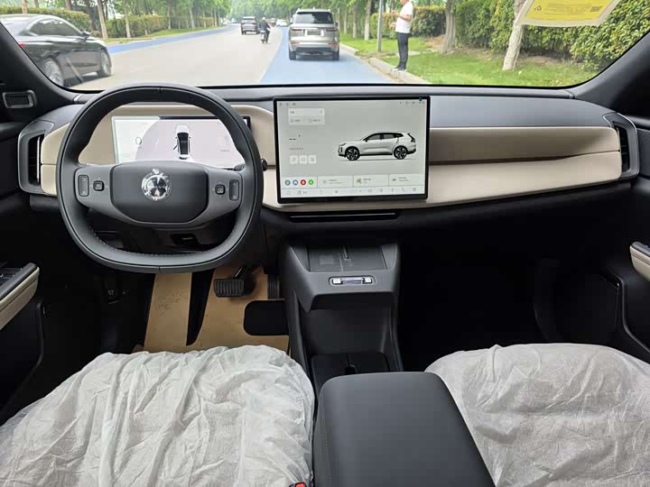 Volvo XC70 Hybrid, 2025 — фото 6 из 9