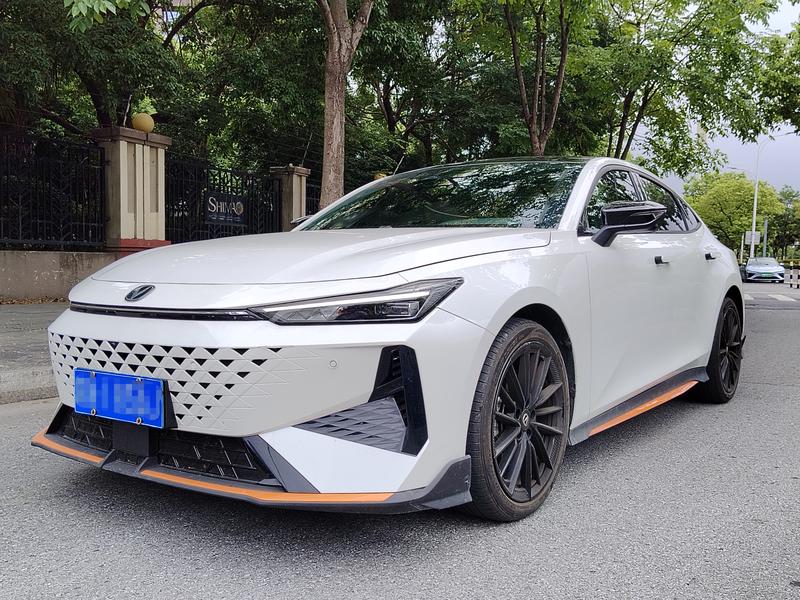 Changan UNI-V, 2023 — купить в Чебоксарах под ключ