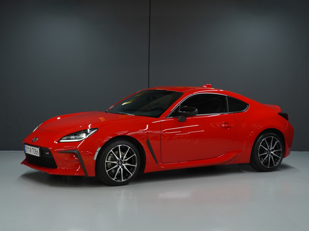 Toyota 86, 2024 — купить в Смоленске под ключ