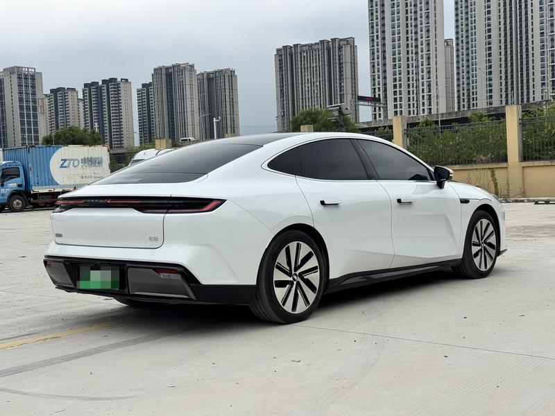 Geely Galaxy E8, 2024 — фото 6 из 9