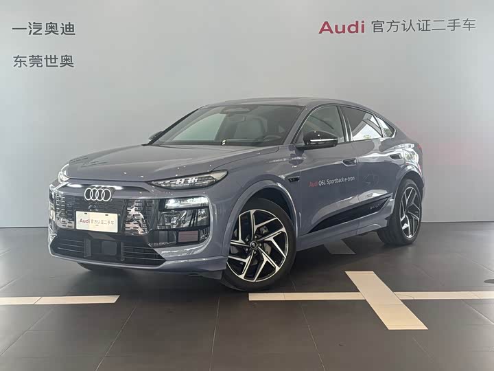 Audi Q6L e-tron Sportback, 2025 — купить в Санкт-Петербурге под ключ