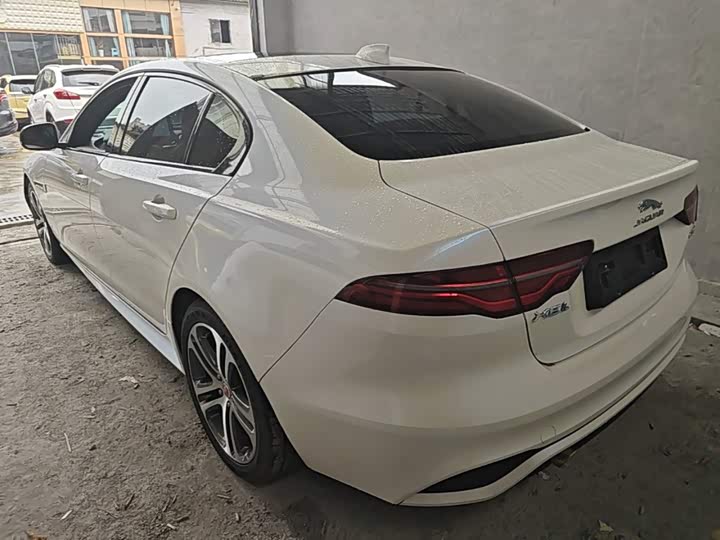 Jaguar XE L, 2022 — фото 5 из 9