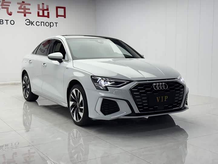 Audi A3, 2023 — фото 3 из 9