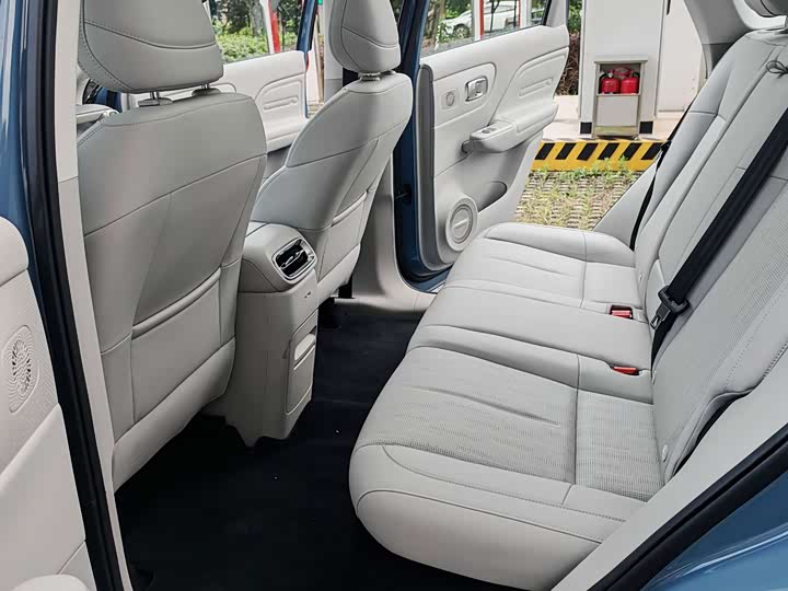 Leapmotor B10, 2025 — фото 7 из 9
