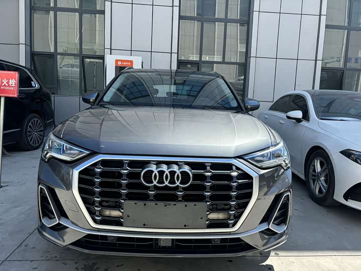 Audi Q3, 2023 — купить в Перми под ключ