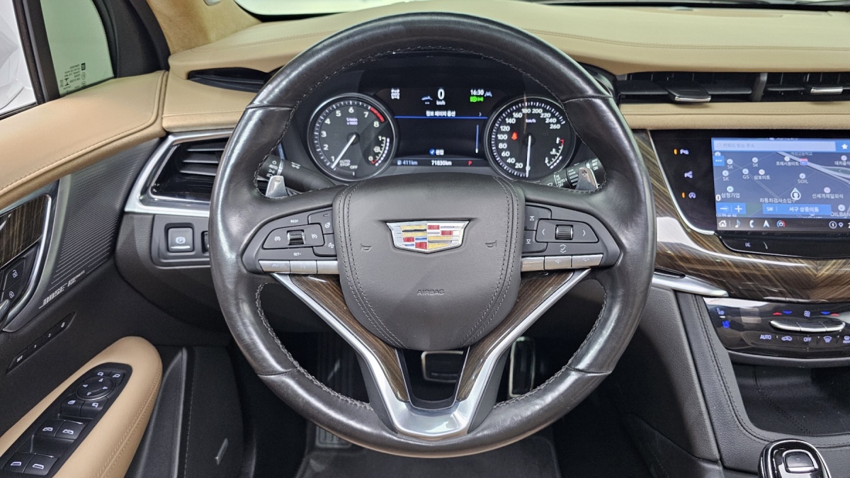 Cadillac XT6, 2022 — фото 11 из 12