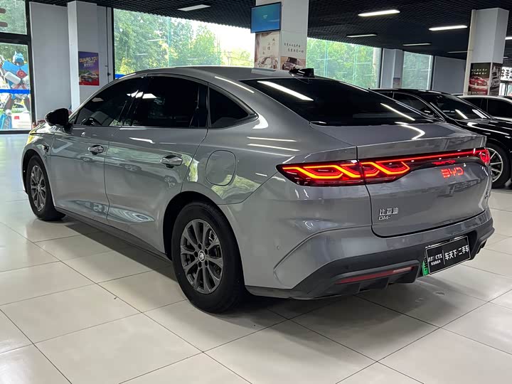 BYD Qin L, 2025 — фото 4 из 9