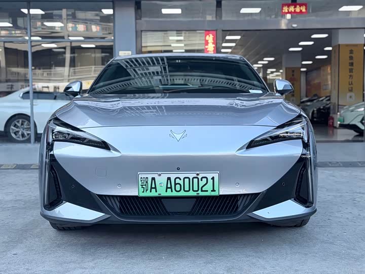 BAIC Arcfox Alpha S5, 2024 — фото 2 из 9