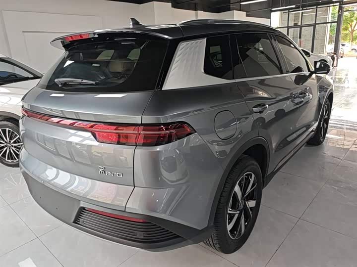 BYD Song Pro Hybrid, 2024 — фото 5 из 9