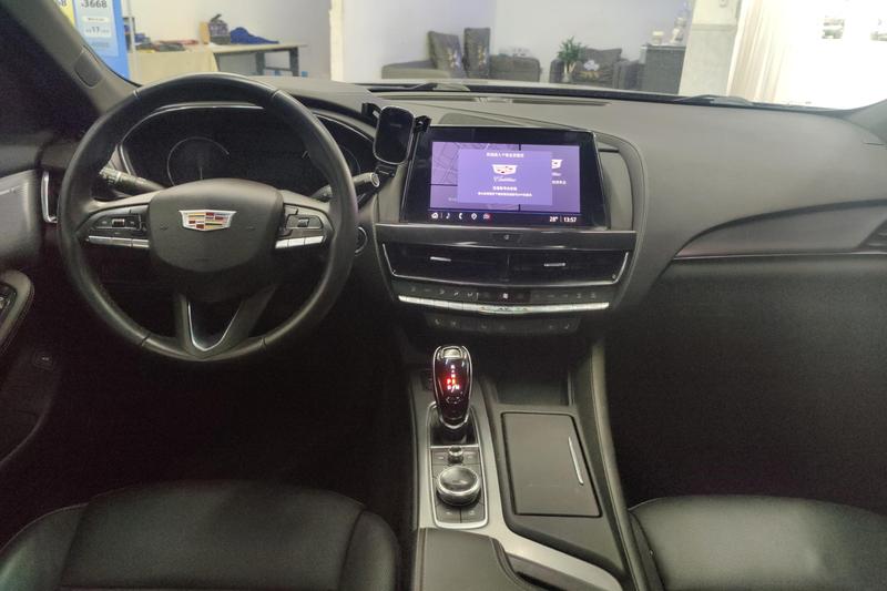 Cadillac CT5, 2022 — фото 9 из 12