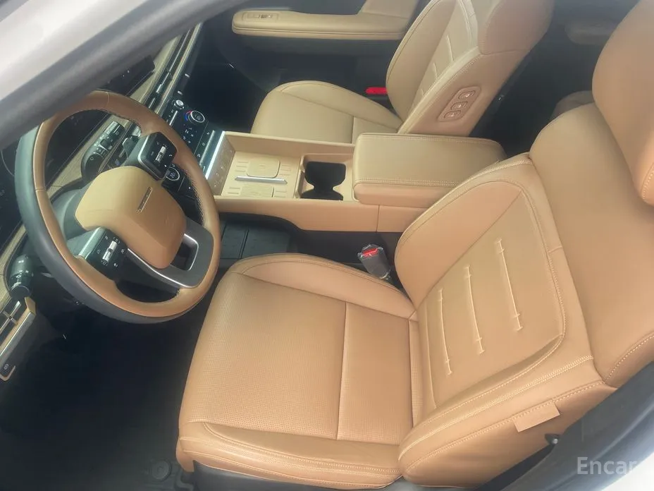 Hyundai Santa Fe, 2023 — фото 9 из 12