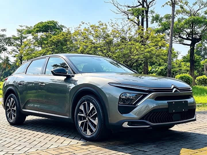 Citroen C5 X, 2023 — фото 3 из 9