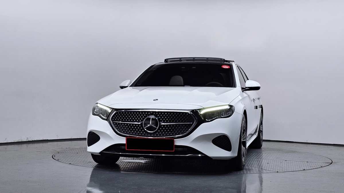 Mercedes-Benz E-Class, 2025 — фото 3 из 12